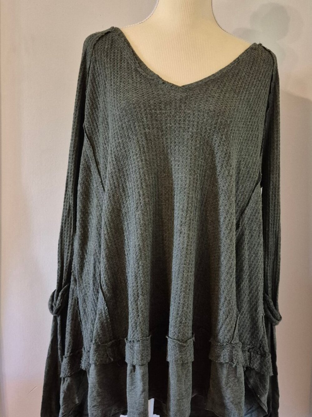 We The Free People S Green Laguna Thermal‎ Top Waffle Knit Oversized Boho Grunge